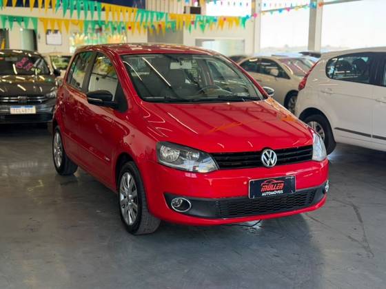 VOLKSWAGEN FOX 1.0 MI 8V FLEX 4P MANUAL VOLKSWAGEN FOX 1.0 MI 8V FLEX 4P MANUAL